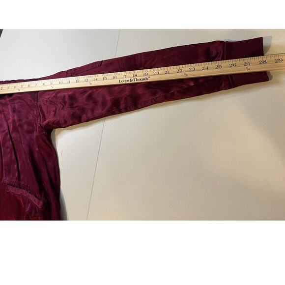 EUC Evereve Satin Gemma Bomber Jacket - Picture 10 of 10